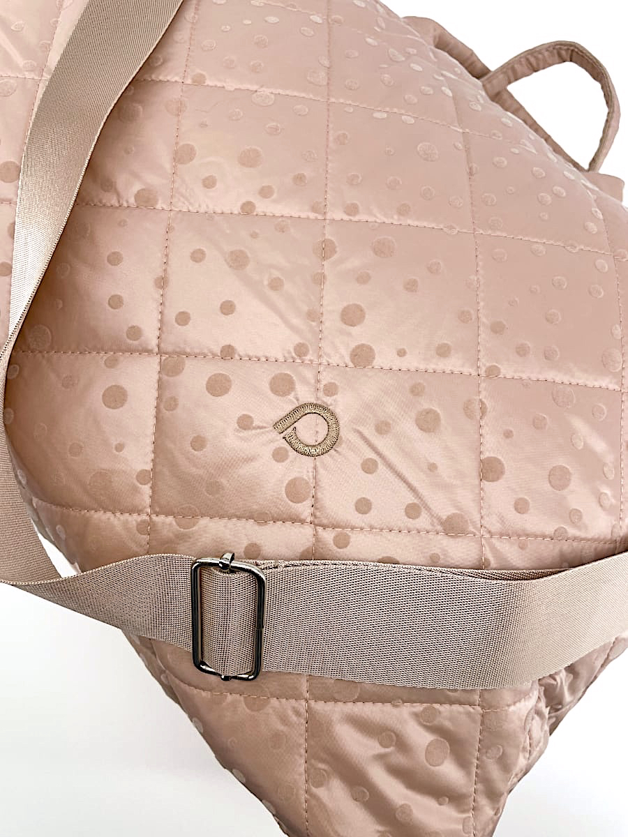kliknutít zobrazíte maximální velikost obrázku Soft Pink Dots M táska babakocsira