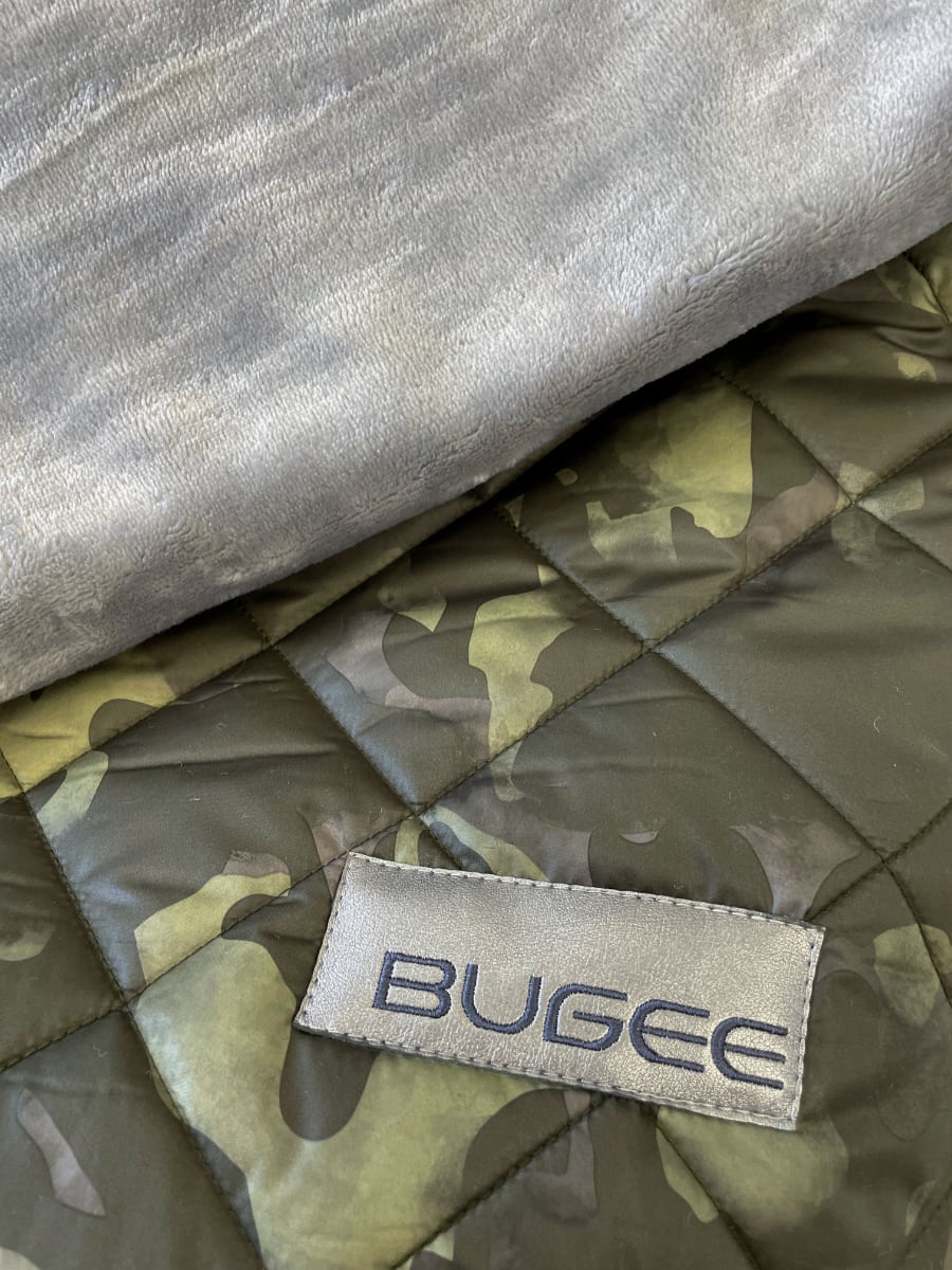 kliknutít zobrazíte maximální velikost obrázku Szigetelt Bugee Camo összehúzható takaró