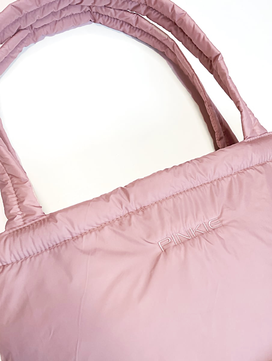 kliknutít zobrazíte maximální velikost obrázku Univerzális Airy Light Pink táska